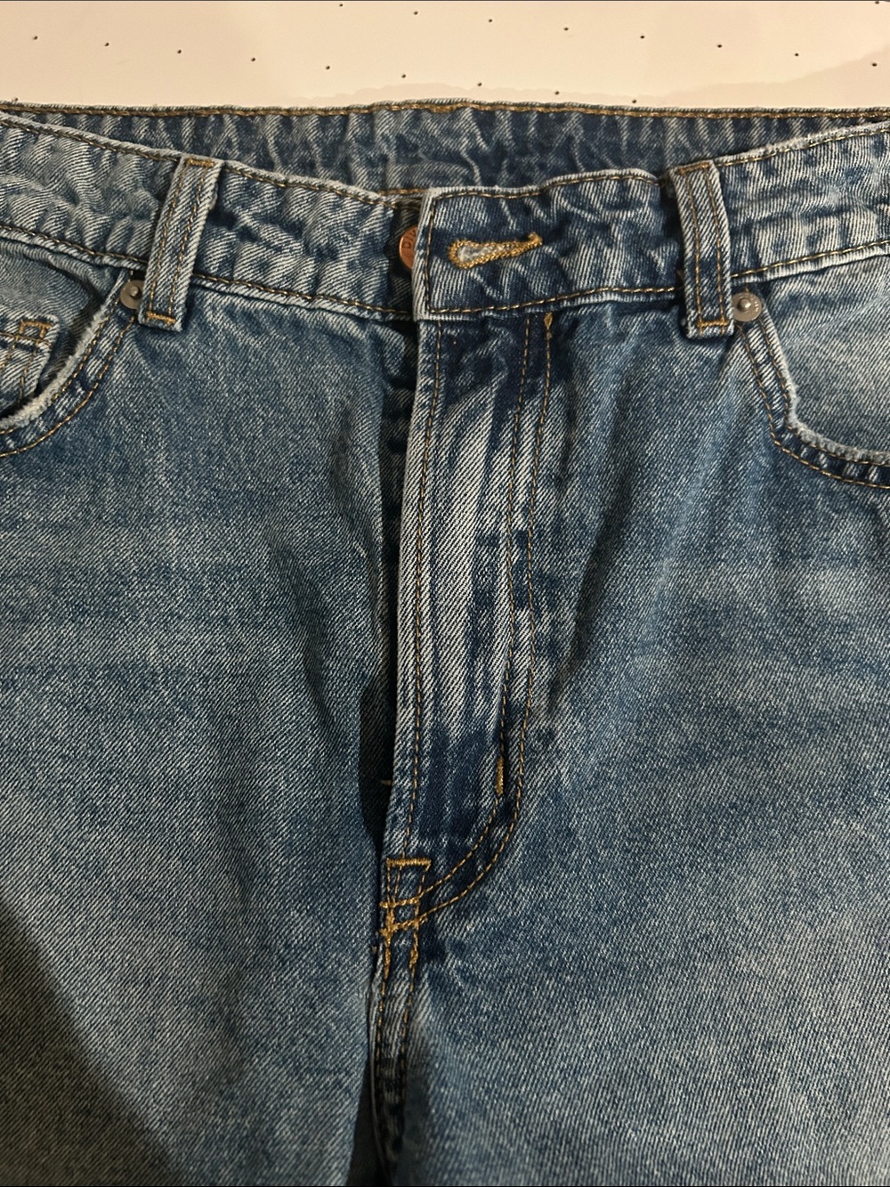 H&M Women's Light Blue Relaxed Denim Jeans